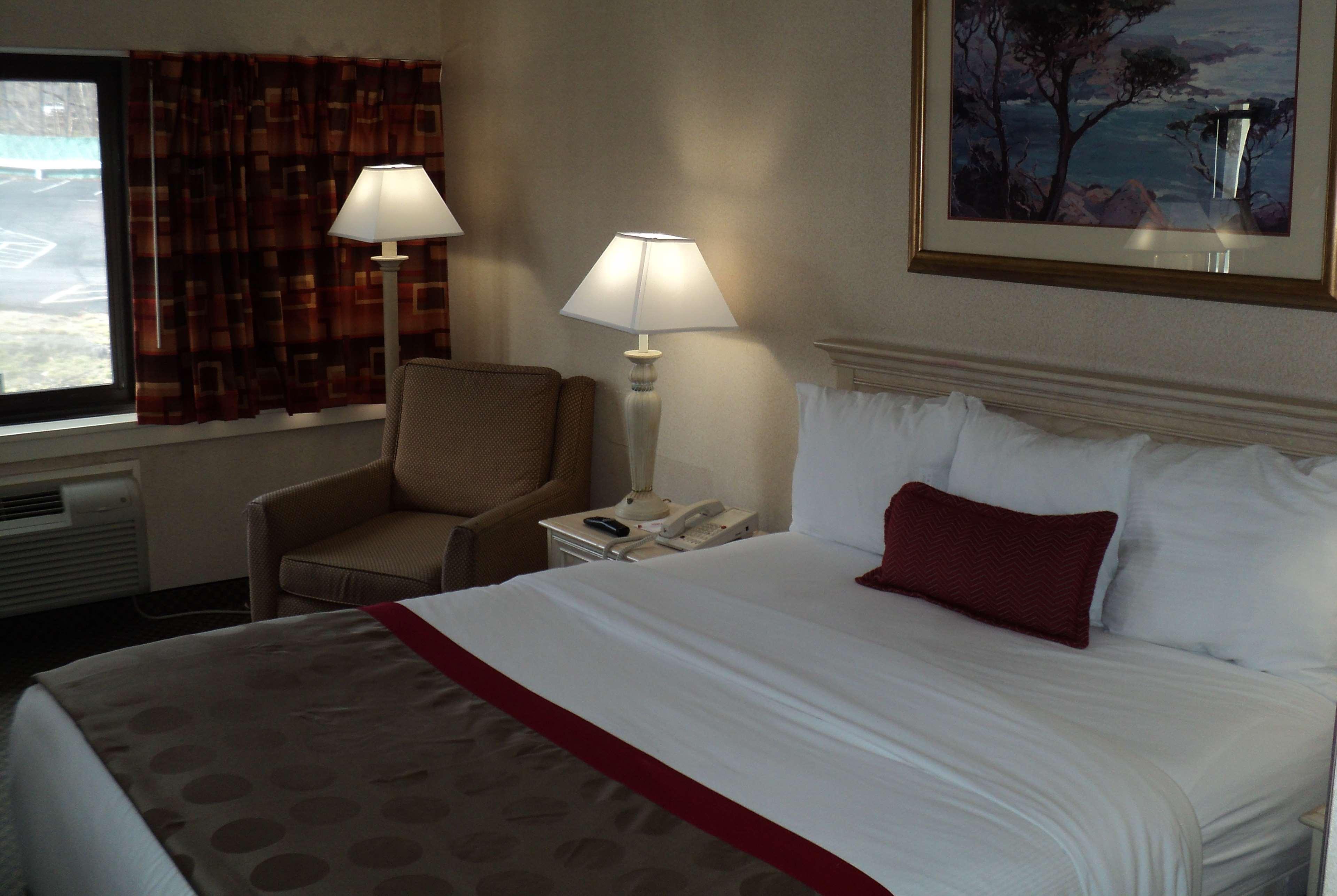 Ramada By Wyndham Yonkers - Westchester Zewnętrze zdjęcie