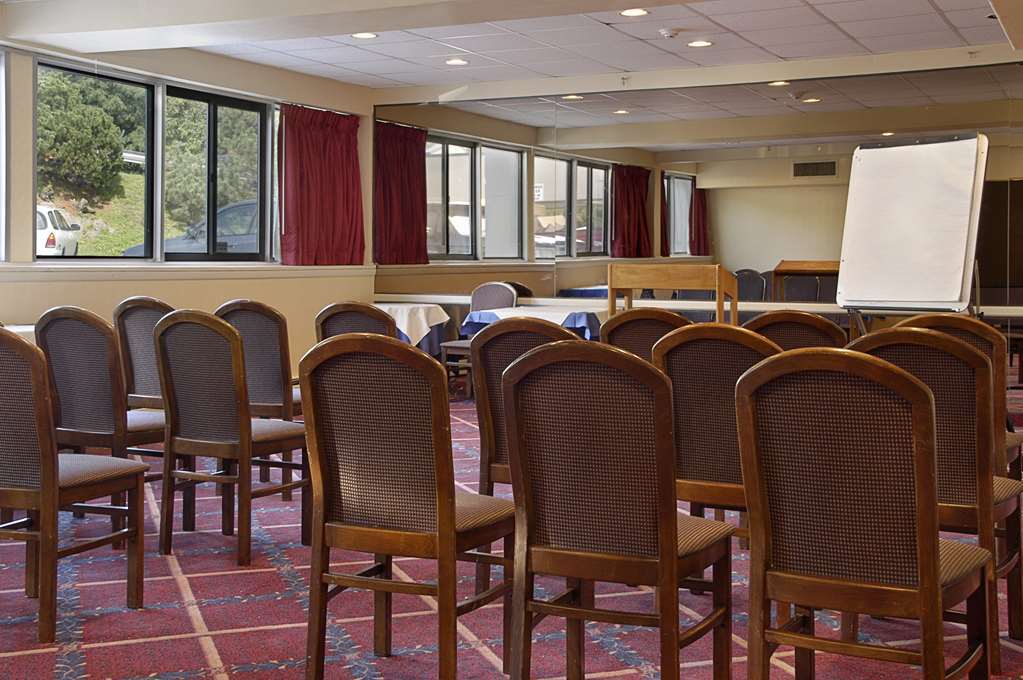 Ramada By Wyndham Yonkers - Westchester Udogodnienia zdjęcie